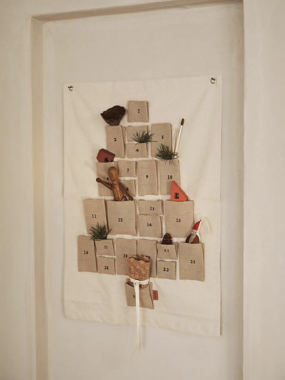 Adventskalender Pine van katoen en jute^ferm LIVING Online