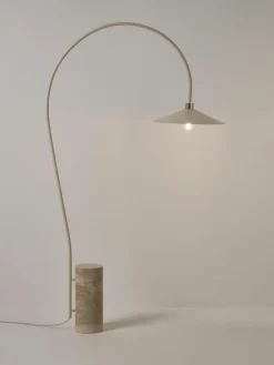 Booglamp Cora met travertijn voet^Westwing Collection Sale