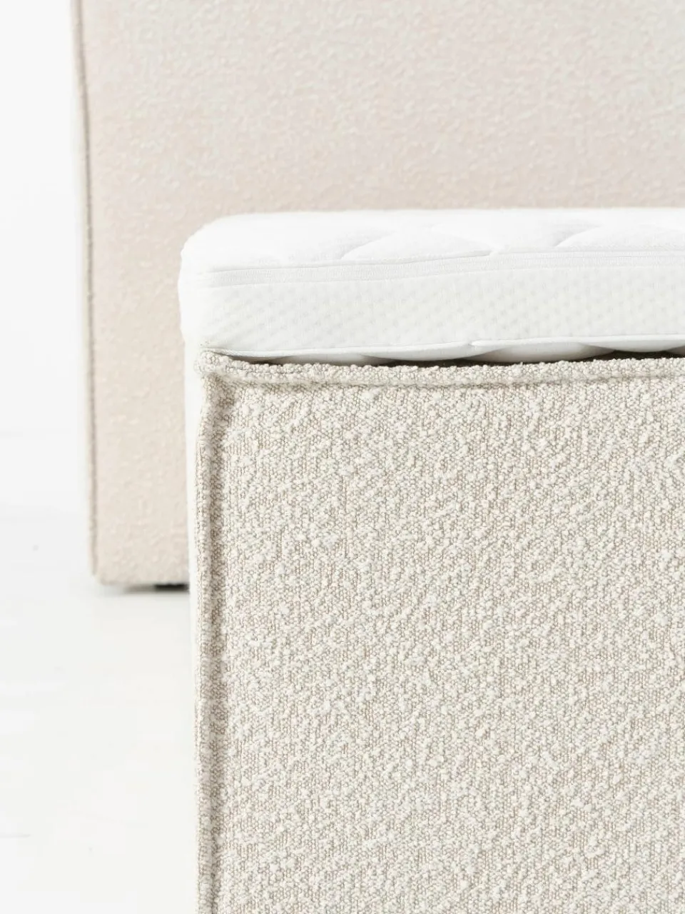 Bouclé boxspring bed Lennon^Westwing Collection Sale