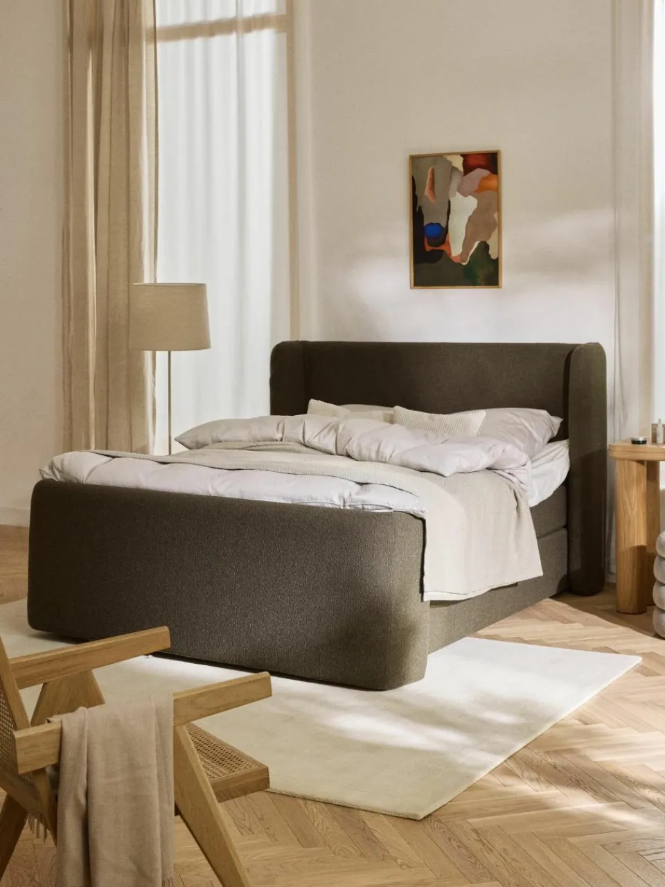 Bouclé boxspring bed Perla met opbergruimte^Westwing Collection Sale