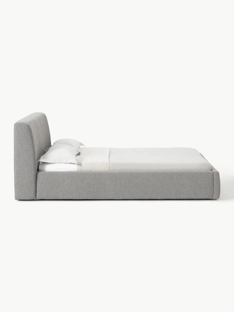 Bouclé gestoffeerd bed Cloud^Westwing Collection Online