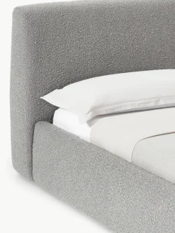 Bouclé gestoffeerd bed Cloud^Westwing Collection Online