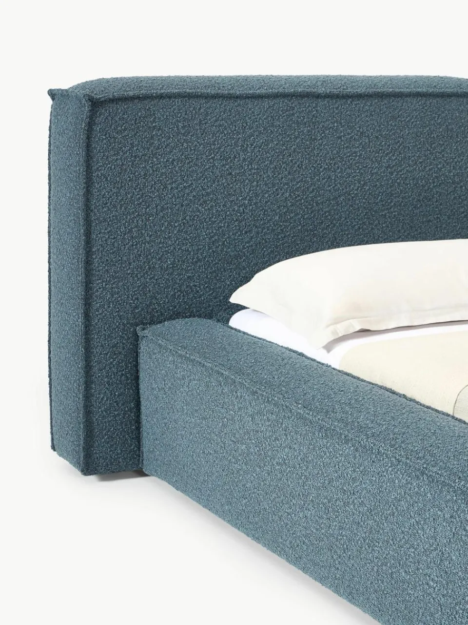 Bouclé gestoffeerd bed Lennon^Westwing Collection Best