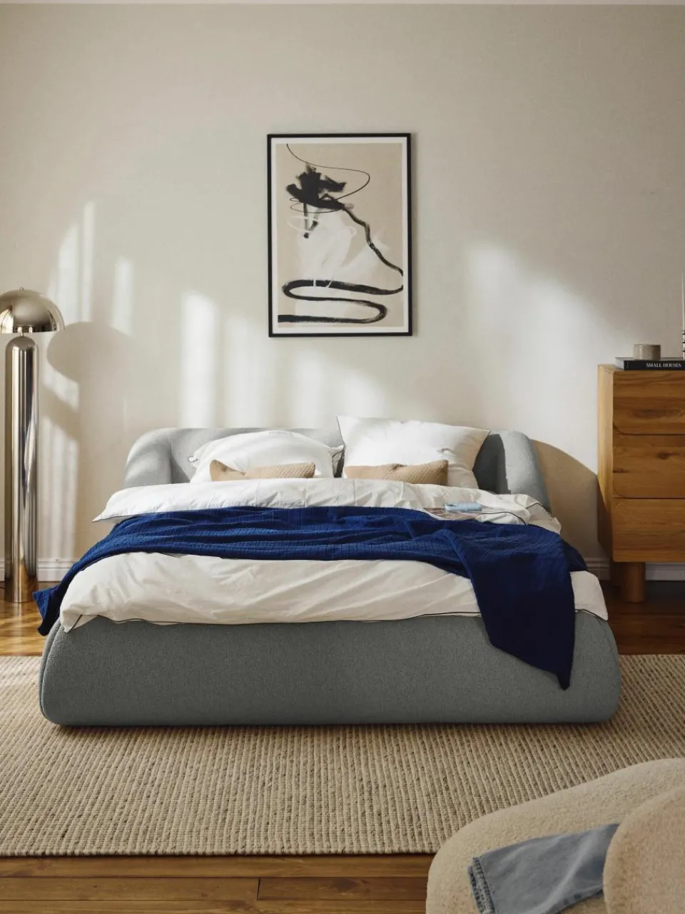 Bouclé gestoffeerd bed Sofia^Westwing Collection Outlet