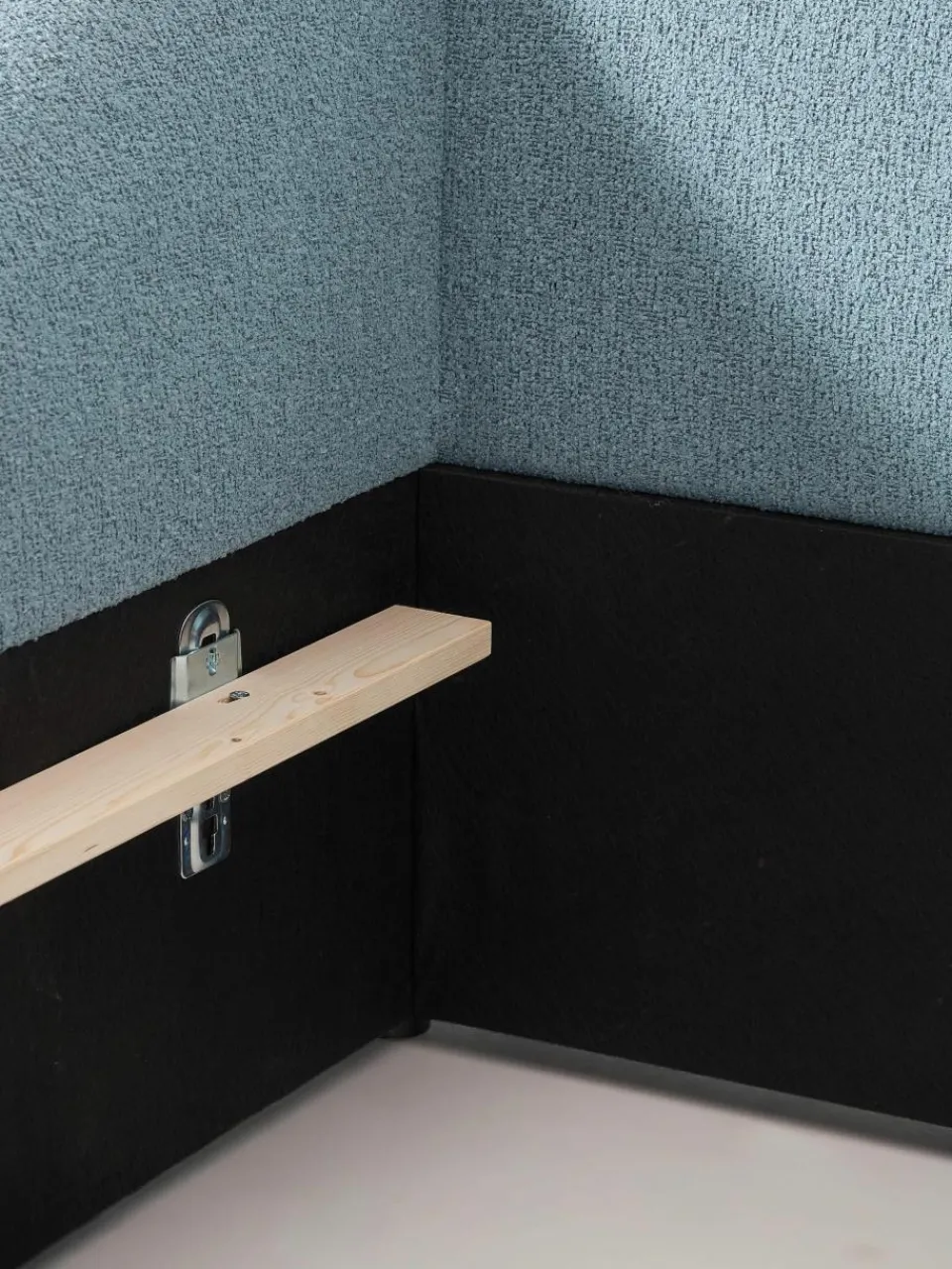Bouclé gestoffeerd bed Sofia^Westwing Collection Discount