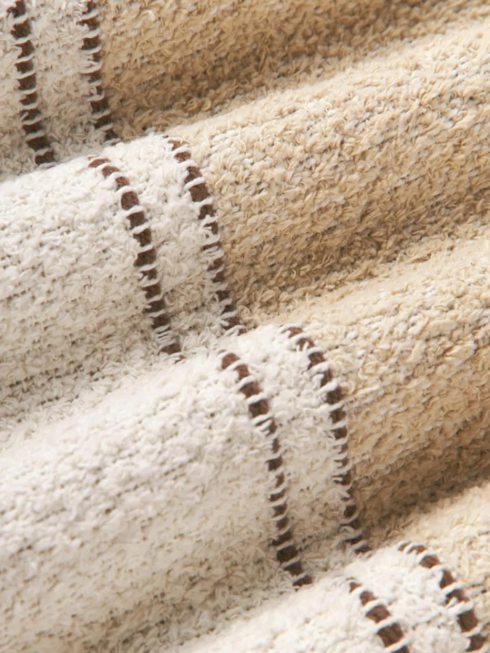 Bouclé kussenhoes Lago^Westwing Collection Sale