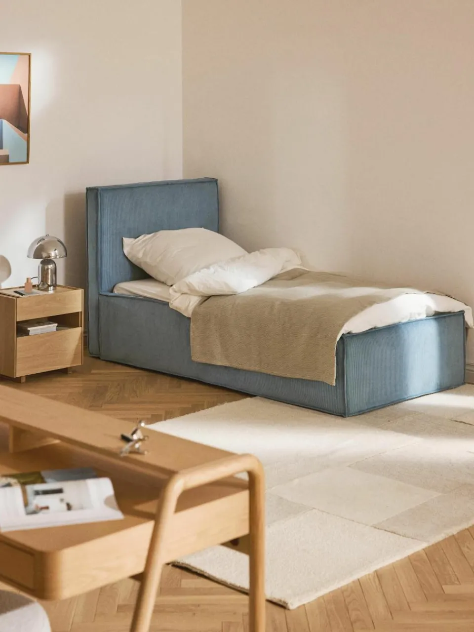 Corduroy eenpersoonsbed Dream met opbergruimte^Westwing Collection New