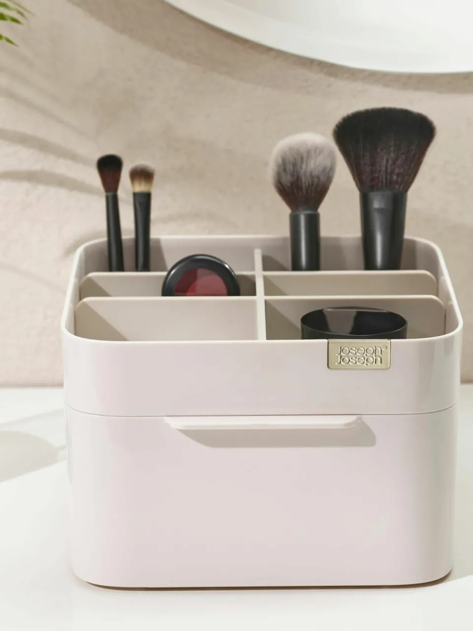 Cosmetische organizer Viva met magnetische sluiting^Joseph Joseph Discount