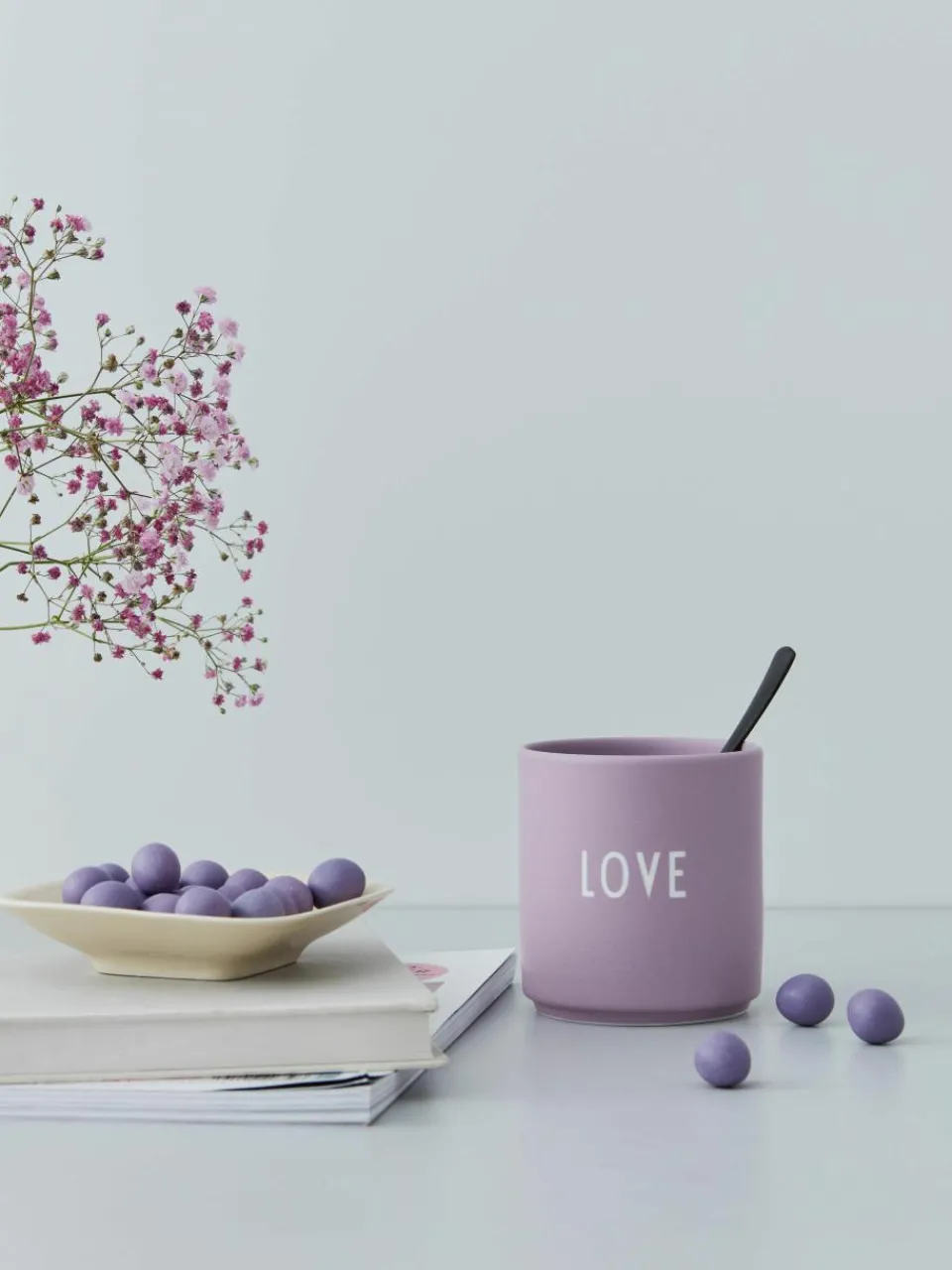 Design beker Favourite LOVE met opschrift^DESIGN LETTERS Fashion