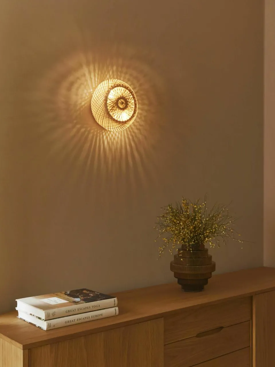 Design wandlamp Evelyn van bamboehout, naturel^Westwing Collection Online