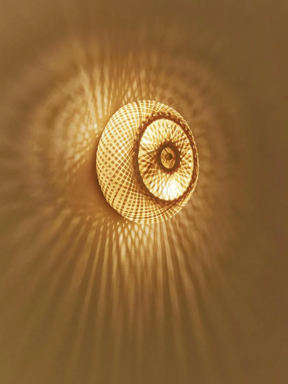 Design wandlamp Evelyn van bamboehout, naturel^Westwing Collection Online