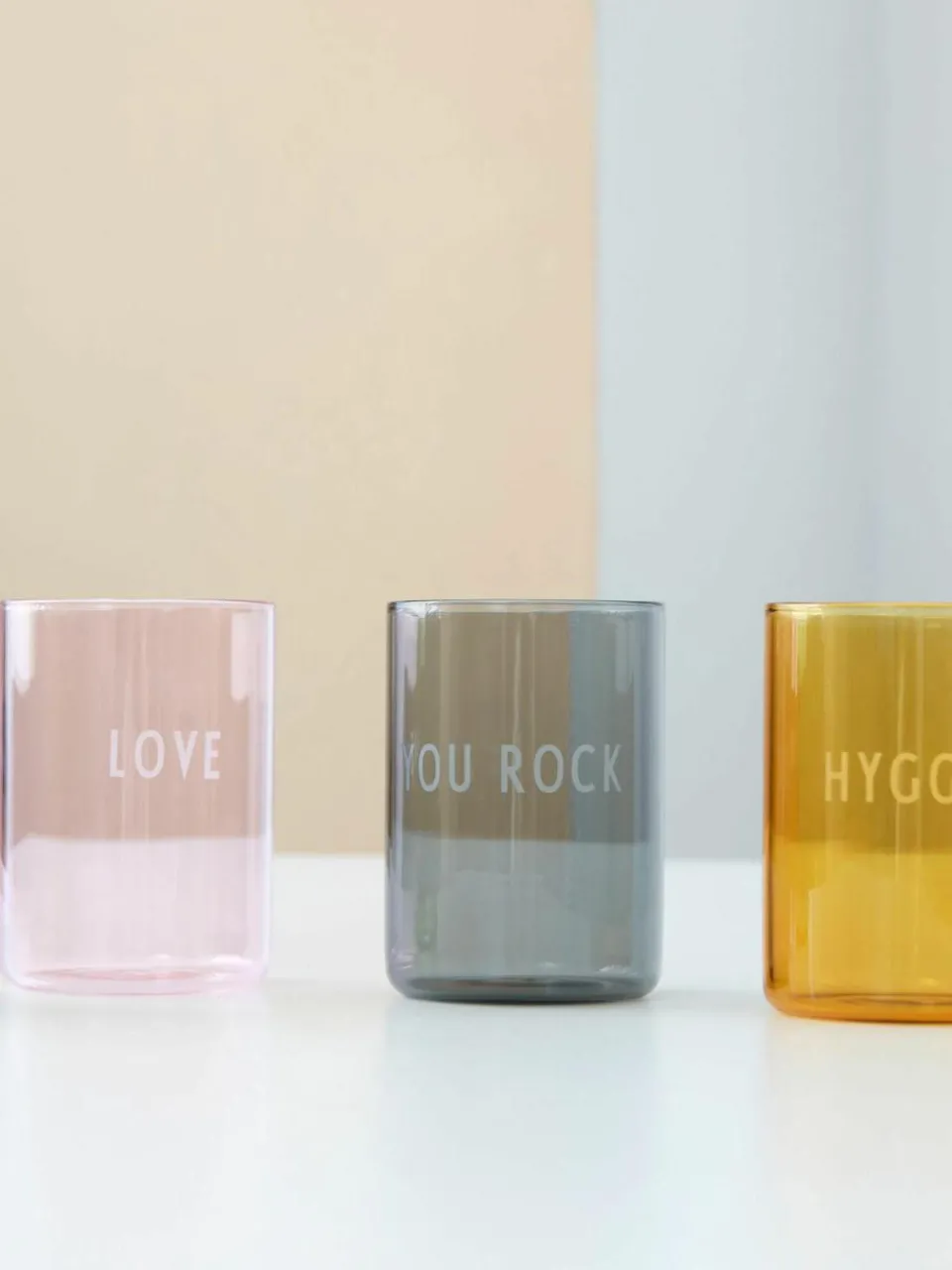 Designer waterglas Favourite LOVE met opschrift^DESIGN LETTERS Online