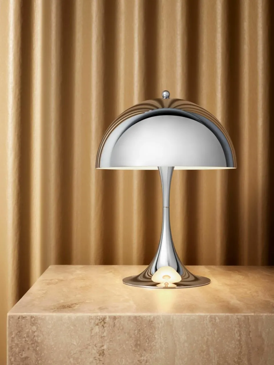 Dimbare LED tafellamp Panthella met timerfunctie, H 34 cm^Louis Poulsen New