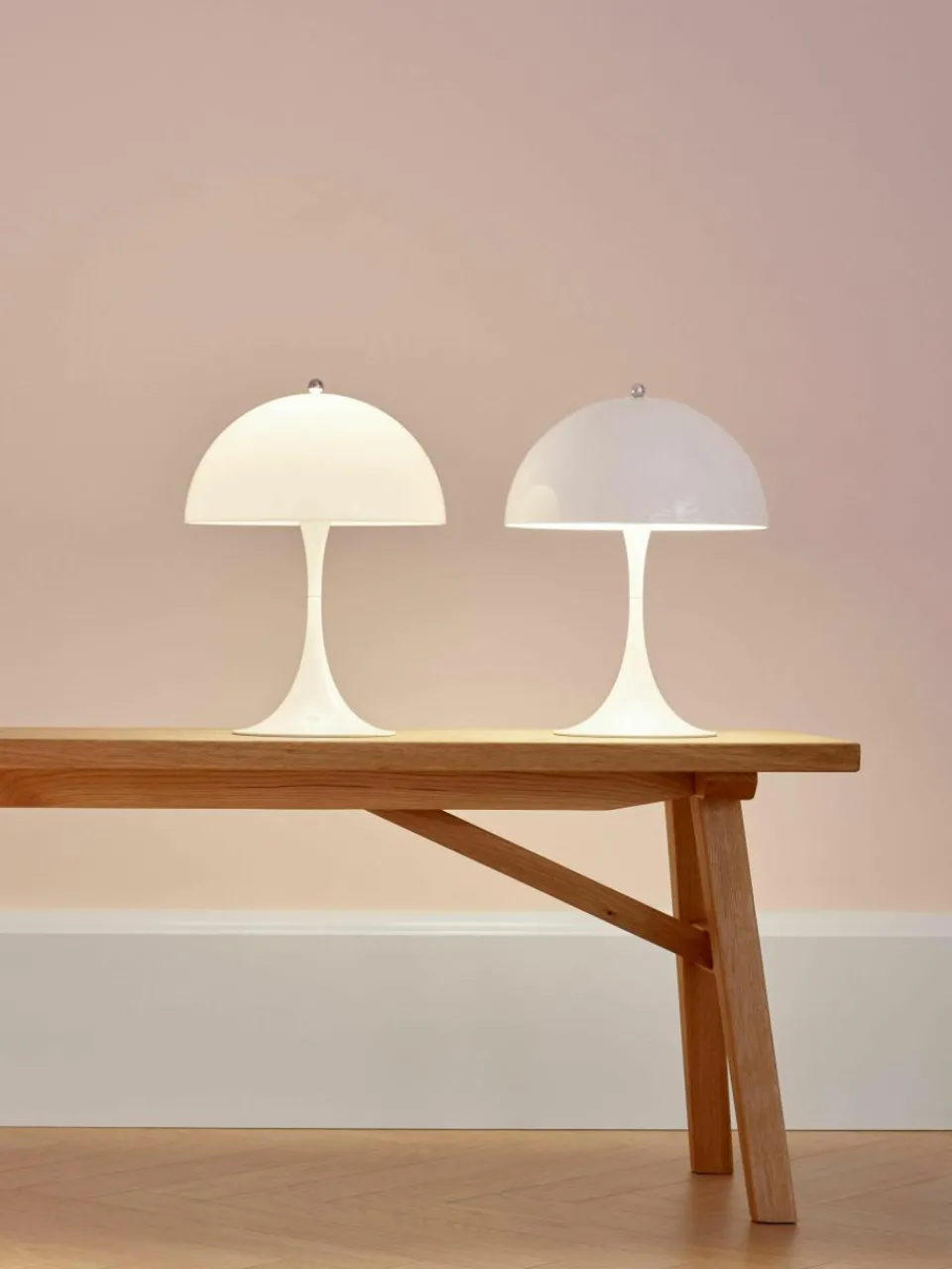 Dimbare LED tafellamp Panthella met timerfunctie, H 34 cm^Louis Poulsen New