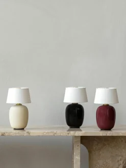 Dimbare tafellamp Torso met USB-aansluiting^Audo Copenhagen Best