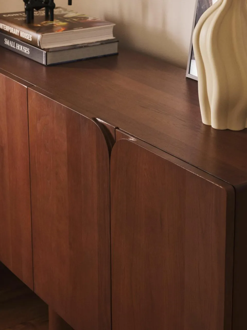 Dressoir Cadi van eikenhout^Westwing Collection Outlet