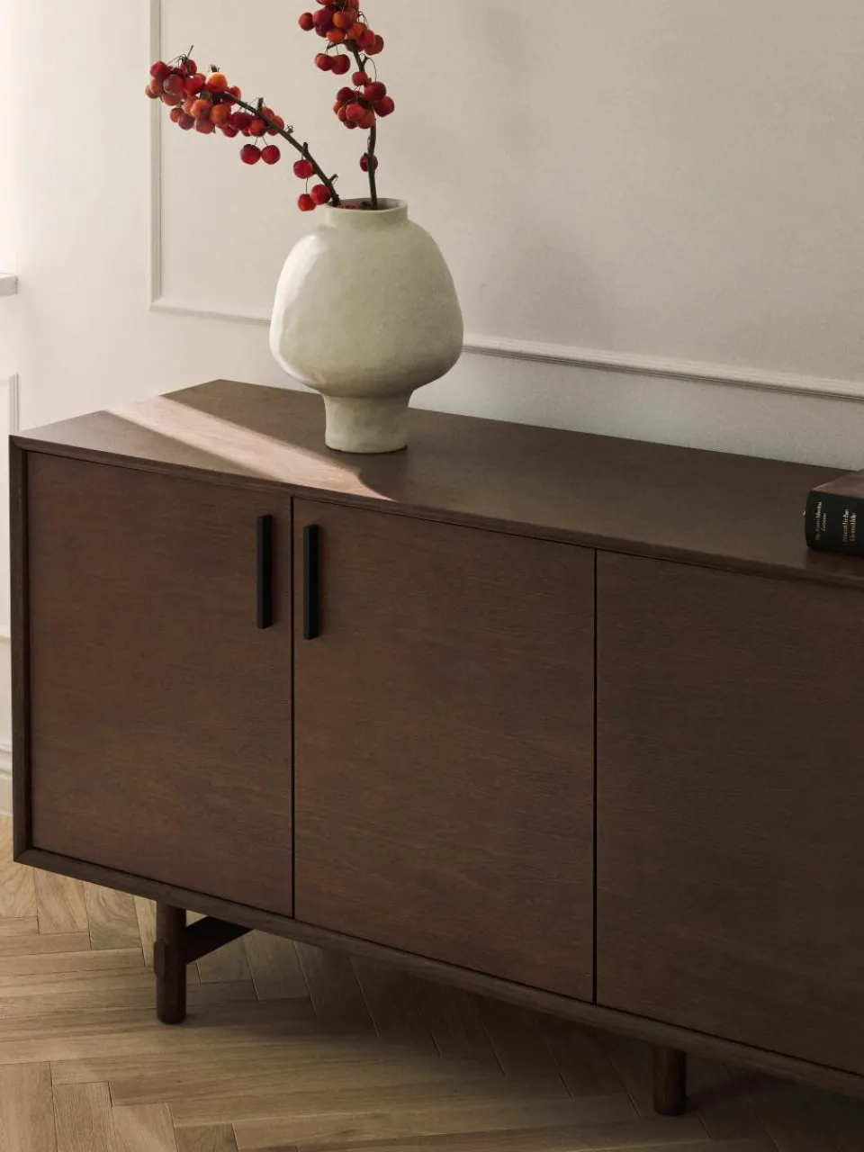 Dressoir Diana van eikenhout^Westwing Collection Fashion