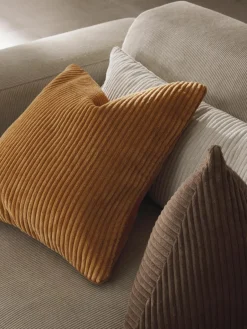 Driehoekige corduroy kussen Kylen^Westwing Collection New