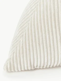 Driehoekige corduroy kussen Kylen^Westwing Collection New