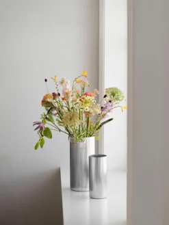 Edelstalen vaas Bernadotte met groefstructuur, H 19 cm^GEORG JENSEN Hot