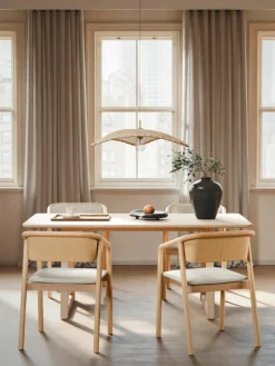 Eettafel Nik van eikenhout, in verschillende formaten^Westwing Collection Clearance