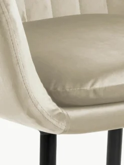 Fluwelen armstoel Emilia met metalen poten^Westwing Outlet