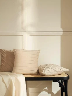 Fluwelen kussenhoes Lola met structuurpatroon^Westwing Collection Outlet