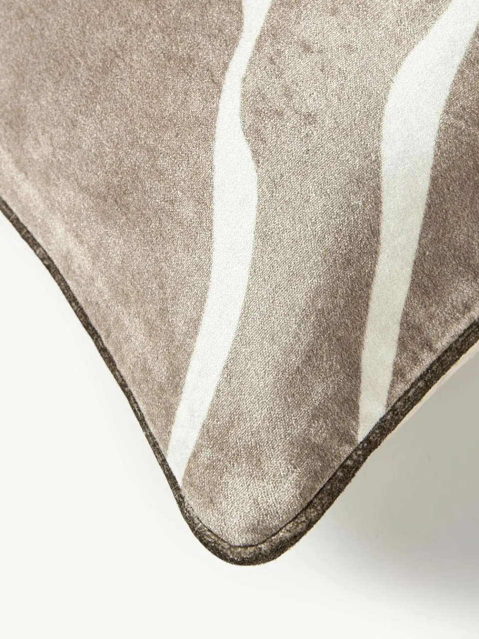 Fluwelen kussenhoes Seraphina^Westwing Collection Fashion