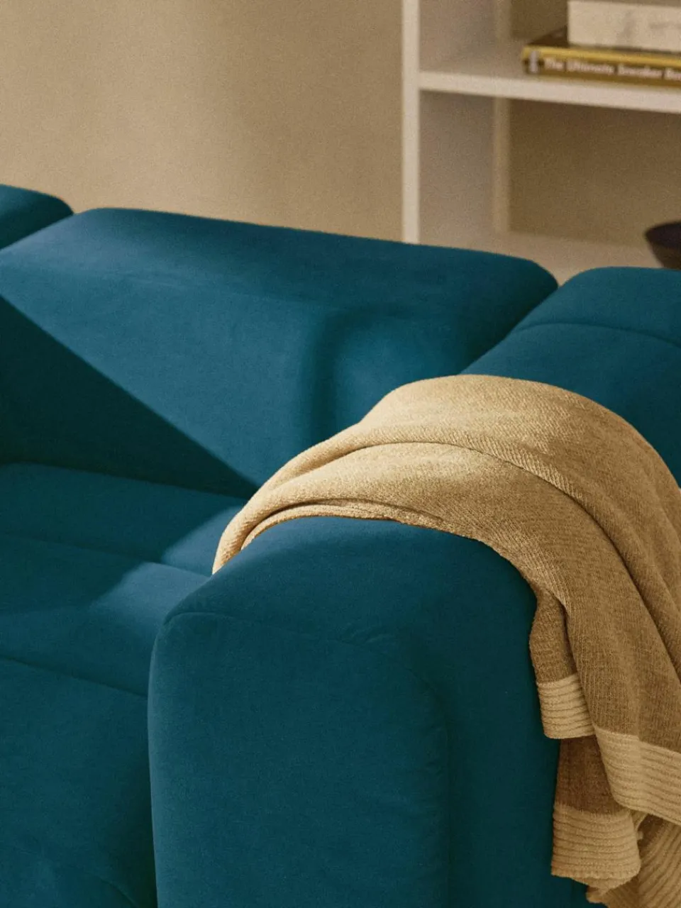 Fluwelen loungefauteuil Lena^Westwing Collection Clearance