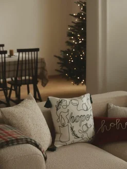 Geborduurde kussenhoes Alora met kerstmotief^Westwing Collection Fashion