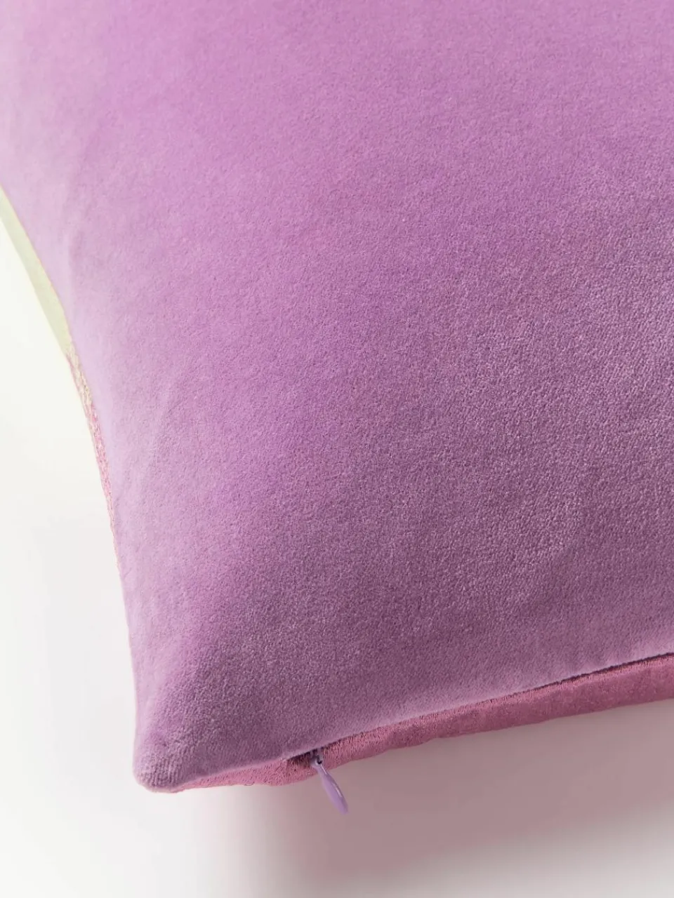 Geborduurde kussenhoes Kelby met kleurverloop^Westwing Collection Hot