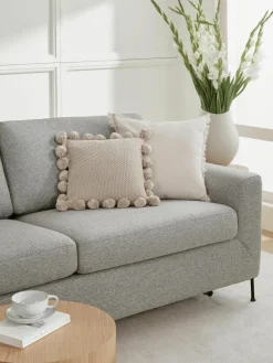Gebreide kussenhoes Molly met pompoms^Westwing Collection New