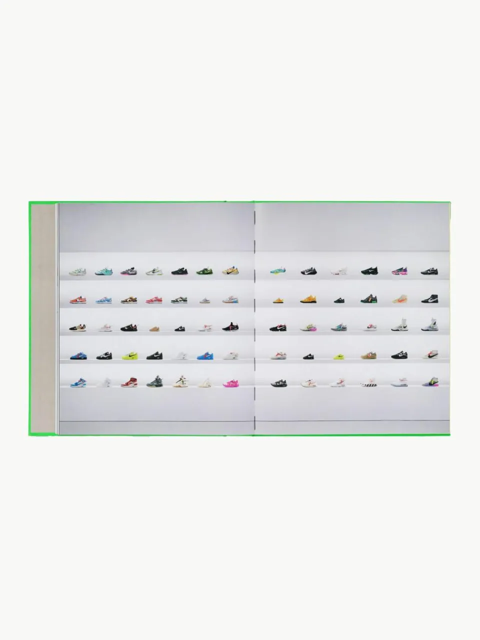 Geïllustreerd boek Nike - Icons^Westwing Online