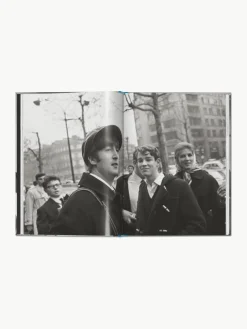 Geïllustreerd boek The Beatles: on the road 1964-1966^Westwing Discount