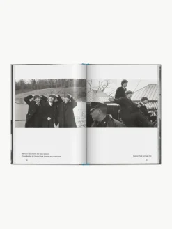 Geïllustreerd boek The Beatles: on the road 1964-1966^Westwing Discount