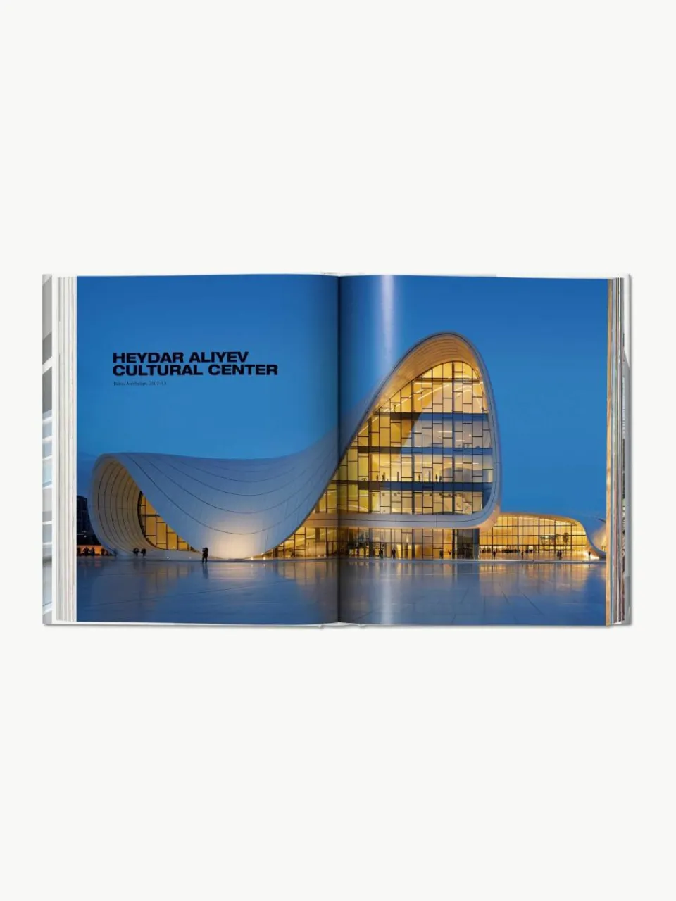 Geïllustreerd boek Zaha Hadid. Complete Works. 1979 - today^Westwing Online