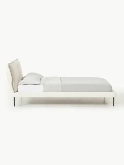 Gestoffeerd bed Amelia van teddy bouclé^Westwing Collection Clearance