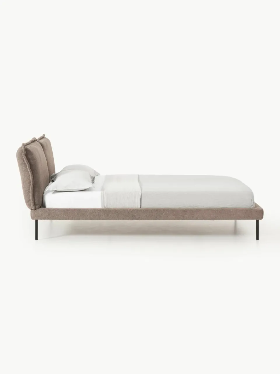 Gestoffeerd bed Amelia van teddy bouclé^Westwing Collection Online