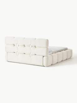 Gestoffeerd bed Tayla van teddy bouclé^Westwing Collection Sale