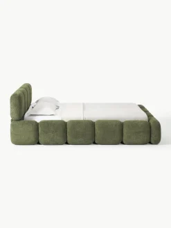 Gestoffeerd bed Tayla van teddy bouclé^Westwing Collection Sale