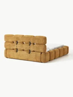 Gestoffeerd bed Tayla van teddy bouclé^Westwing Collection Outlet