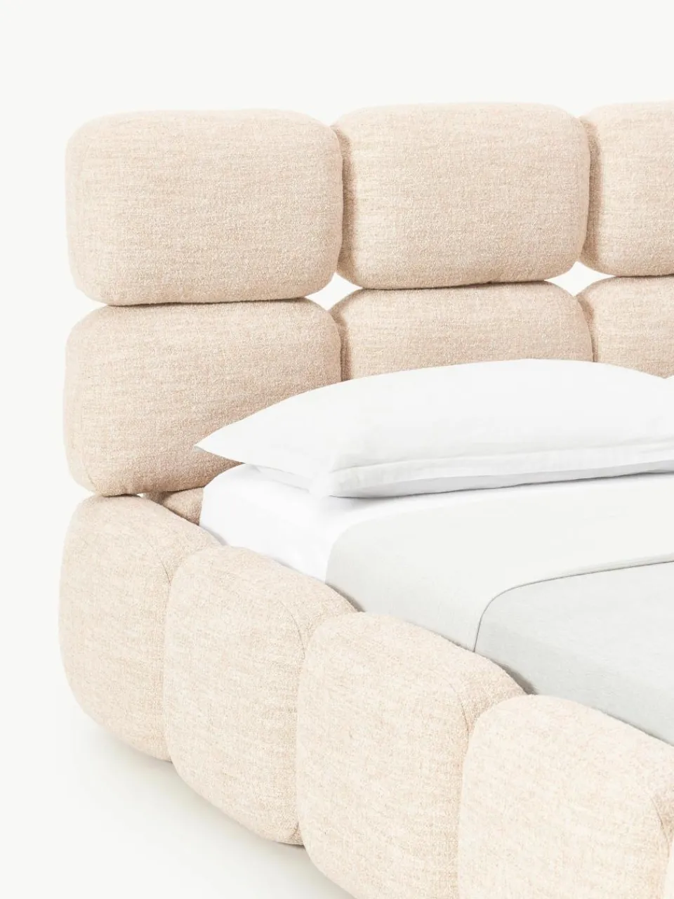 Gestoffeerd bed Tayla van bouclé^Westwing Collection Clearance