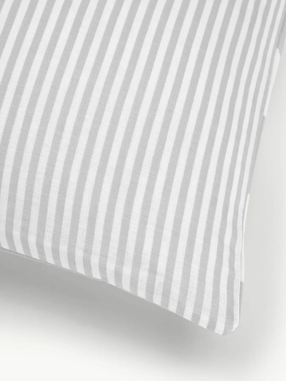 Gestreepte katoenen omkeerbare kussenhoes Lorena^Westwing Collection Fashion