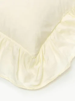 Gewassen katoenen perkal kussensloop Louane met ruches^Westwing Collection Clearance