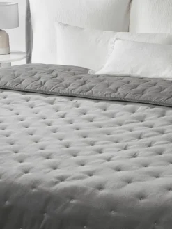 Gewatteerde bedsprei Cheryl van fluweel^Westwing Collection Online