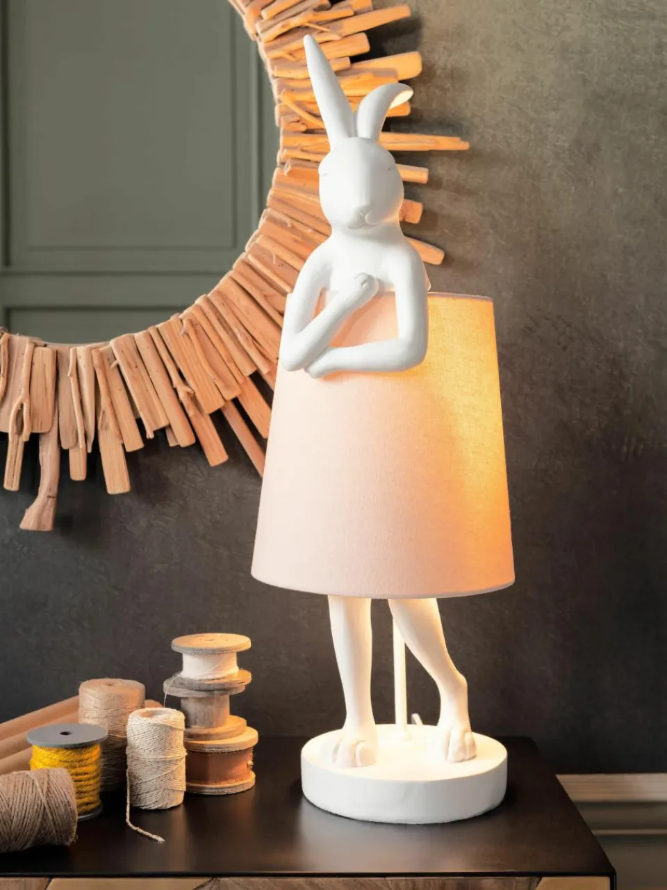 Grote design tafellamp Rabbit^Kare Design Fashion