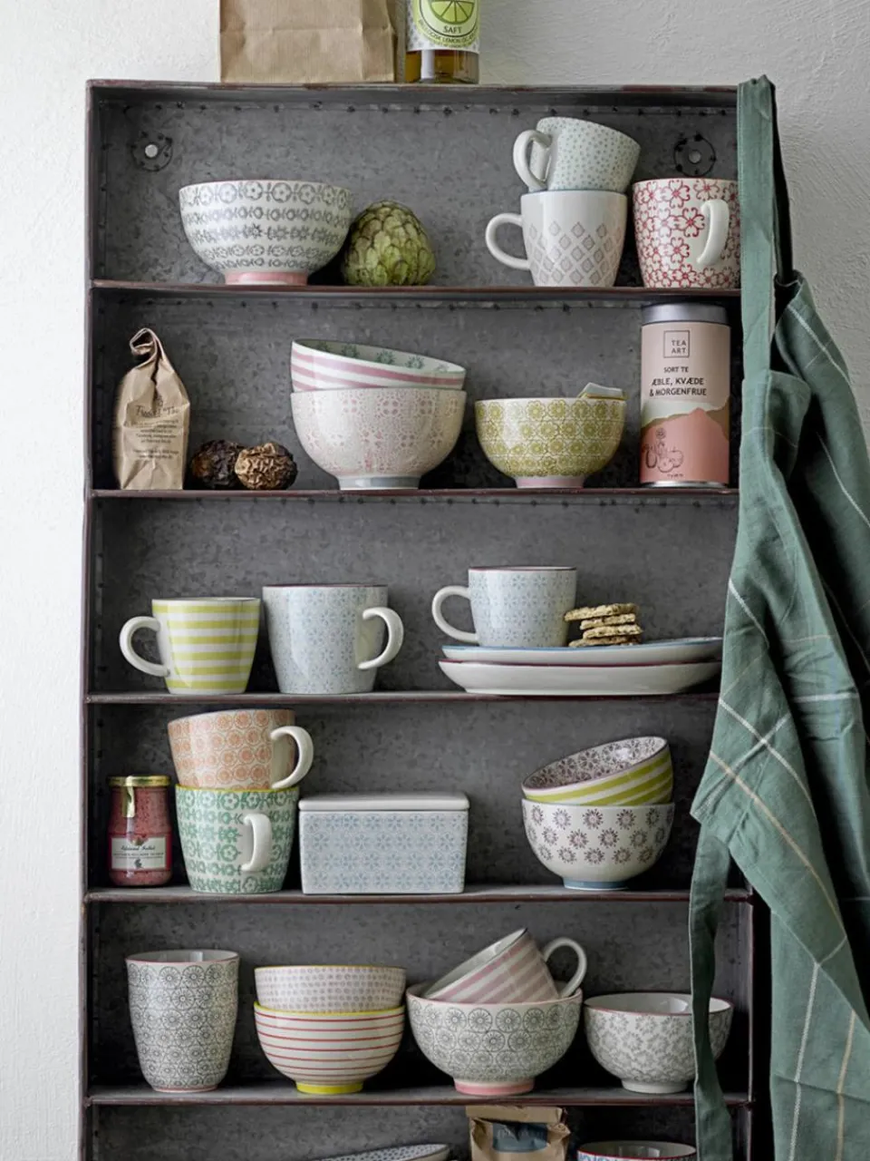 Handbeschilderde mokken Patrizia, set van 3^Bloomingville Discount