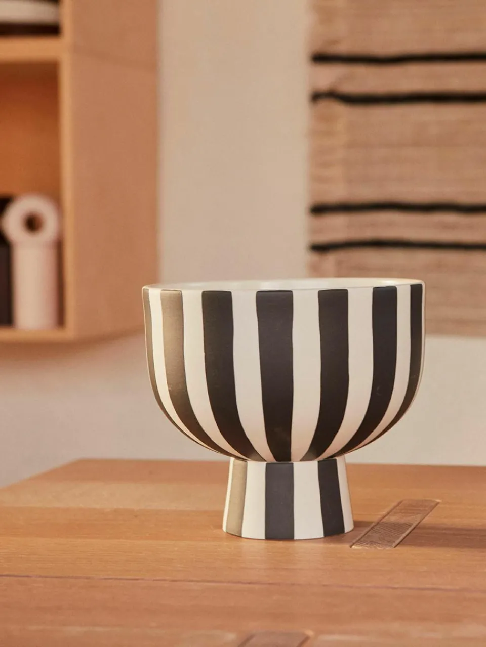 Handgemaakte decoratieve schaal Toppu, H 13 cm^Oyoy Living Design Clearance
