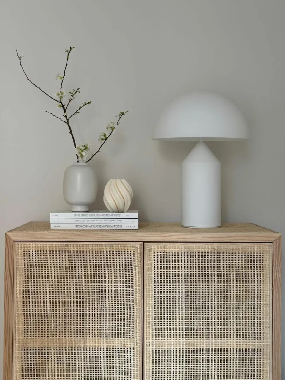 Handgemaakte design kaars Florence, H 11 cm^Noma Studio Best