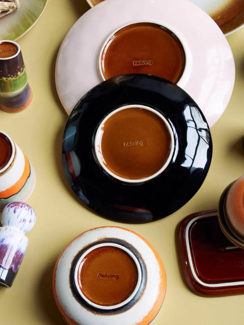 Handgemaakte dinerborden 70's van keramiek, 2 stuks^HKLIVING Discount
